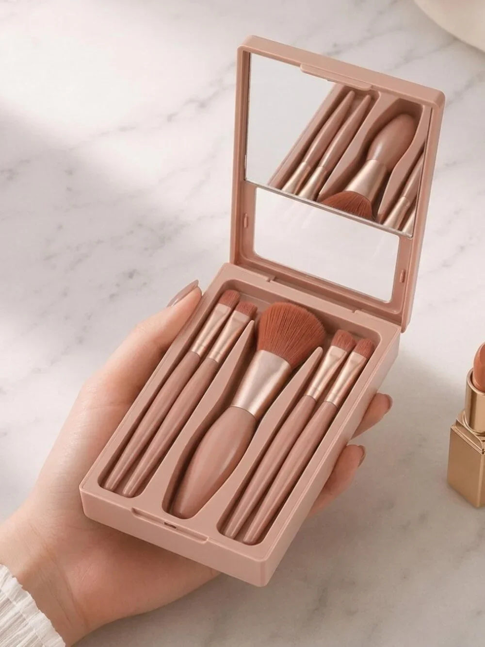 Small Portable Travel Makeup Brush Set with Mirror Cosmetic Brushes Kit 5pcs